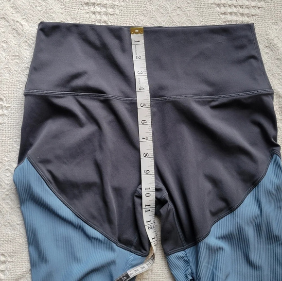 ZYIA Active Storm Parallel Luxe High Rise 7/8 length Blue Legging, Size 6-8 - Picture 11 of 13